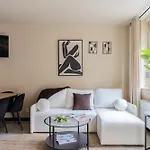 Glow Apartments - Apartament Ogarna 107 Zacisze
