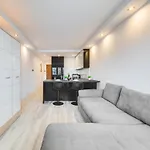 Chlopska 34D By Homeprime