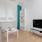 Beautiful & Comfortable Spacious Apartment In Gdansk By Noclegi Renters