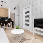 Starowiejska Apartment With Balcony Next To Arena Gdansk Stadium By Noclegi Renters