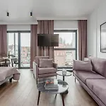 Deo Plaza Riverside & Radisson Spa By Downtown Apartments