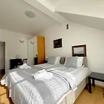 Apartament Bridget Przy Plazy Q4 Apartments