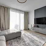 Lion Apartments - Premium Apartments With Parking In The Center Of Gdansk