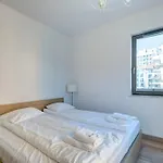 Modern Dom & House Apartments In Gdansk With Pool And Gym