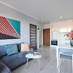 Urban Nest Group & Walowa