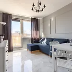 Ergo Arena Chic Apartment
