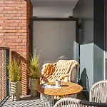 Scala 60H City Center Premium Apartments With Parking By Lion Apartments