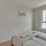 Horizon 122 - Sea View By Grand Apartments