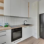 Horizon 122 - Sea View By Grand Apartments