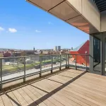 Blue Mandarin Riverside Premium Sauna & Gym
