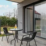 Baltic Nest Apartment - City & Sea By Yoca
