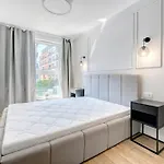 Old Town Apartments - Sw Barbary Street By Noclegi Renters