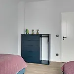 Premium Apartment Mustang With Parking By Lion Apartments