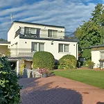 Villa Dzika Plaza