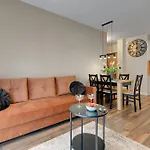 Letnica Seaside By Downtown Apartments