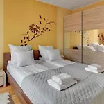 Chmielna Park Apartments Old Town