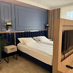 Moris Beach Hotel