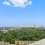 Bulvar & Parking By Downtown Apartments