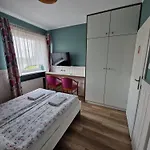 Agis Pokoje Goscinne