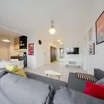 3 City Apartments - White 2