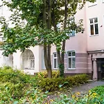 Alliance Apartment