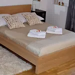 White House Gdansk Wrzeszcz