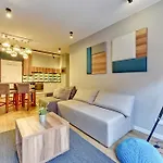 Staywin Dream Island