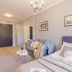 Viu Velvet Apartment