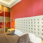 Rent A Flat - Old Town Apartments