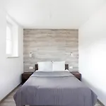 Zk By Happy 7 Apartments