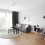 Ms Apartments 4 Seasons III