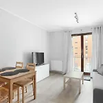 Ms Apartments 4 Seasons V