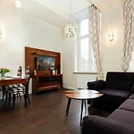 Apartments Old Town Piwna By Renters