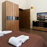 Apartments Old Town Piwna By Renters