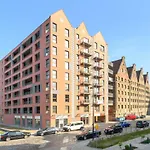 Apartments Waterlane Island Pool & Gym Spa