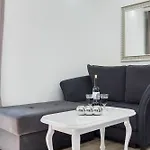 Elite Apartments Cosy Studio
