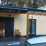 Domek Przy Lesie
