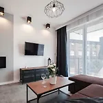 Unique 3City Apartments - Grey Apartment