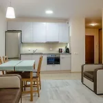 Dream Bay Apartment