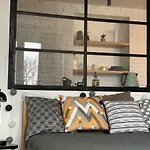 Olivia By Q4Apartments