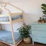Gdansk Family Apartment With Garden
