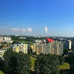 Bialy Zagiel - Apartament W Poblizu Molo W Brzeznie