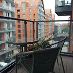 Przytulny Apartament Blisko Motlawy I Neptuna