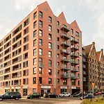 Waterlane Island _ Unique Apartment