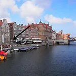 River Side Apartment Old Town