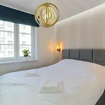 Navy Group - Apartament Warzywnicza 10