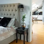 Moon River Apartments Gdansk Old Town