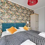 Flats For Rent - Kotwicznikow Old Town