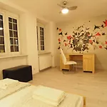 Grand-Tourist Amber Center Apartments