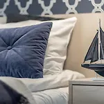 Lion Apartments - Naviflat Brabank Premium Apartment With Parking